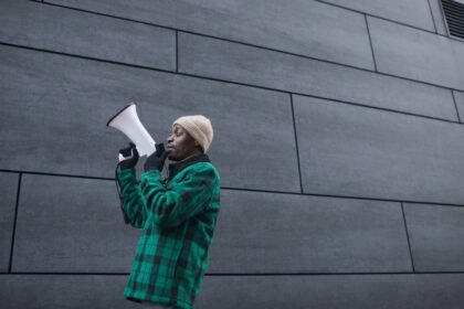Por que a voz da marca é essencial para criar conexão com clientes