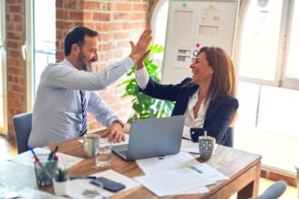 Estratégias para Construir Confiança em Mercados Altamente Competitivos