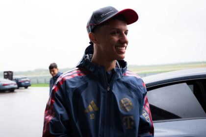 Cuiabano de 16 anos marca dois gols na estreia por projeto do Bayern de Munique
